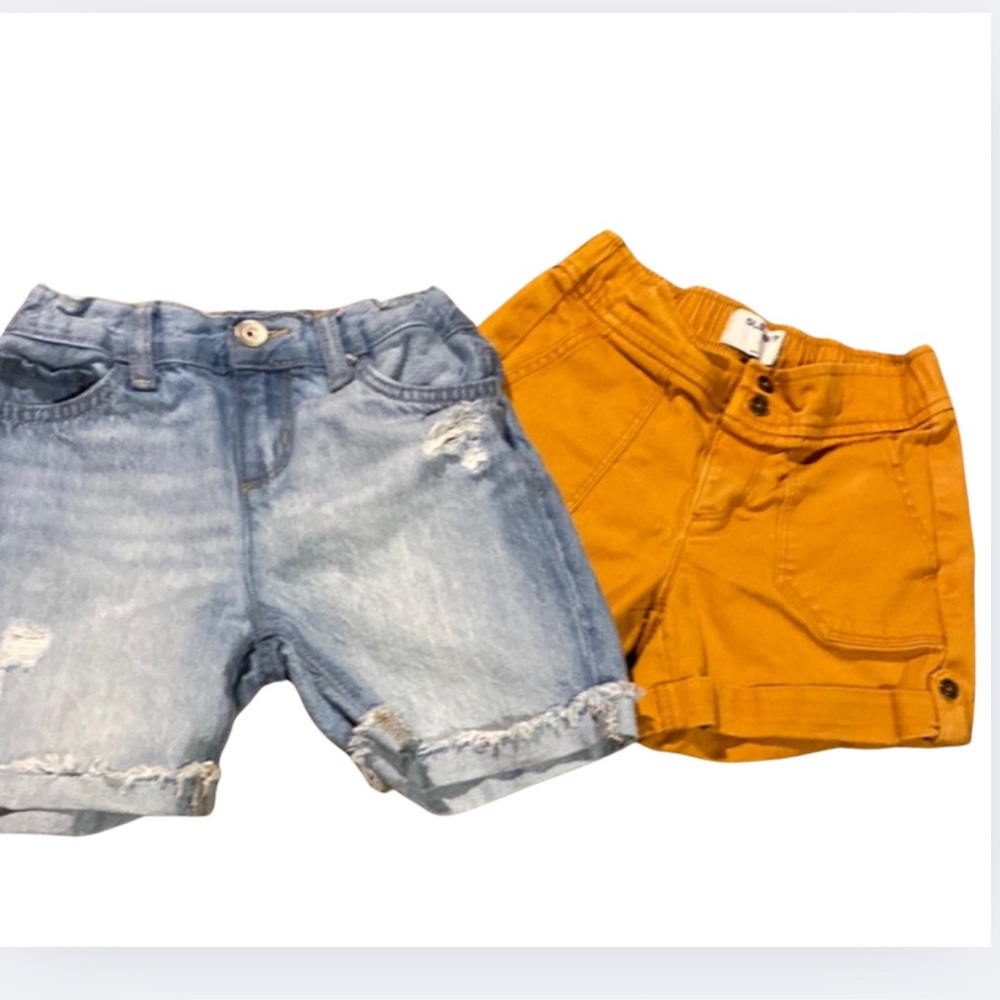 Bundle of 2 Girls Size 6/7 Stylish Kids Denim and Mustard Shorts